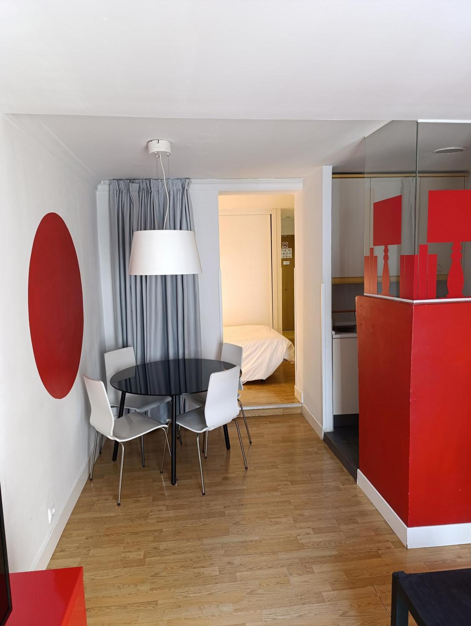Apartamento En Huertas Madrid Eksteriør bilde