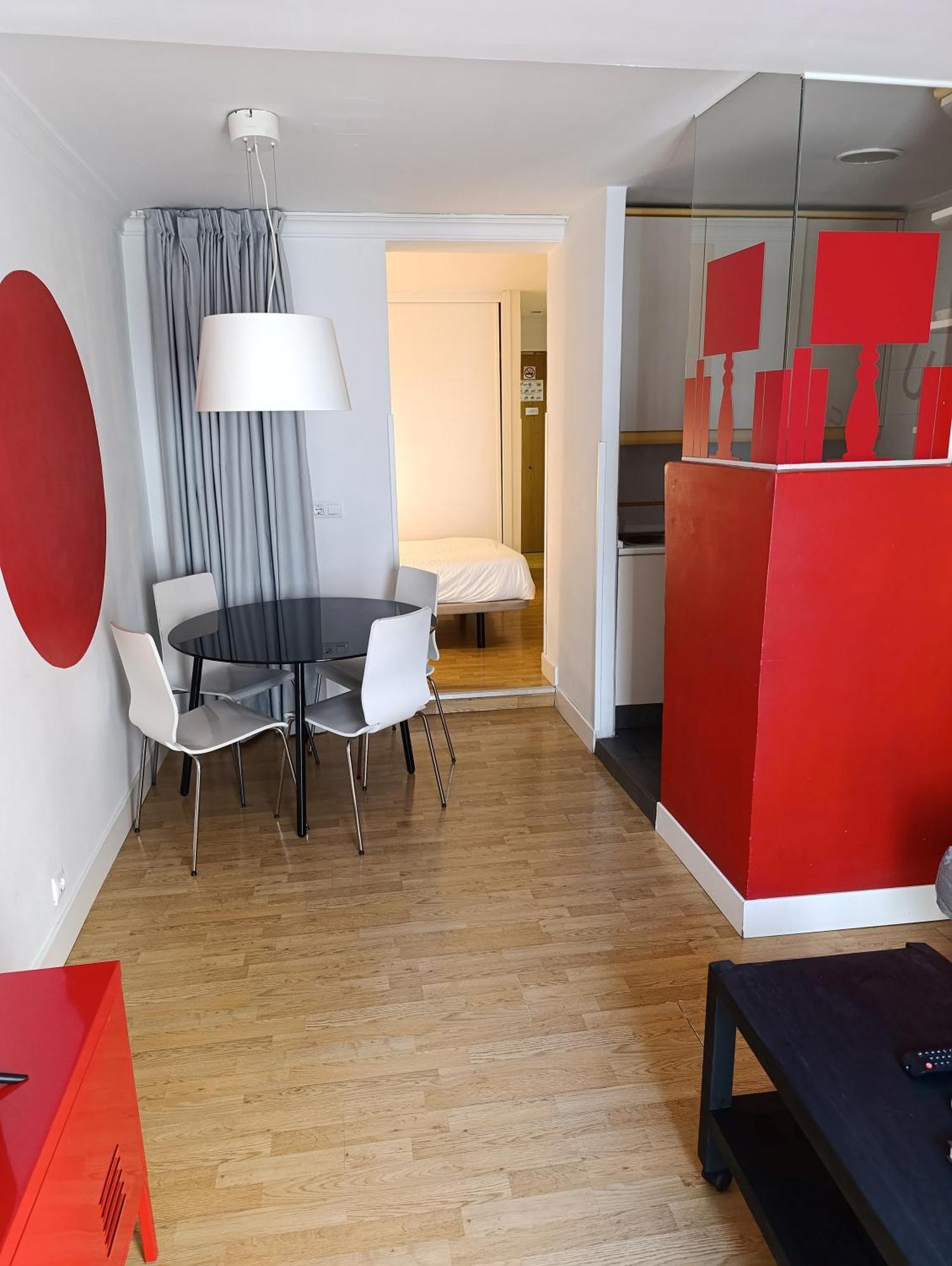 Apartamento En Huertas Madrid Eksteriør bilde