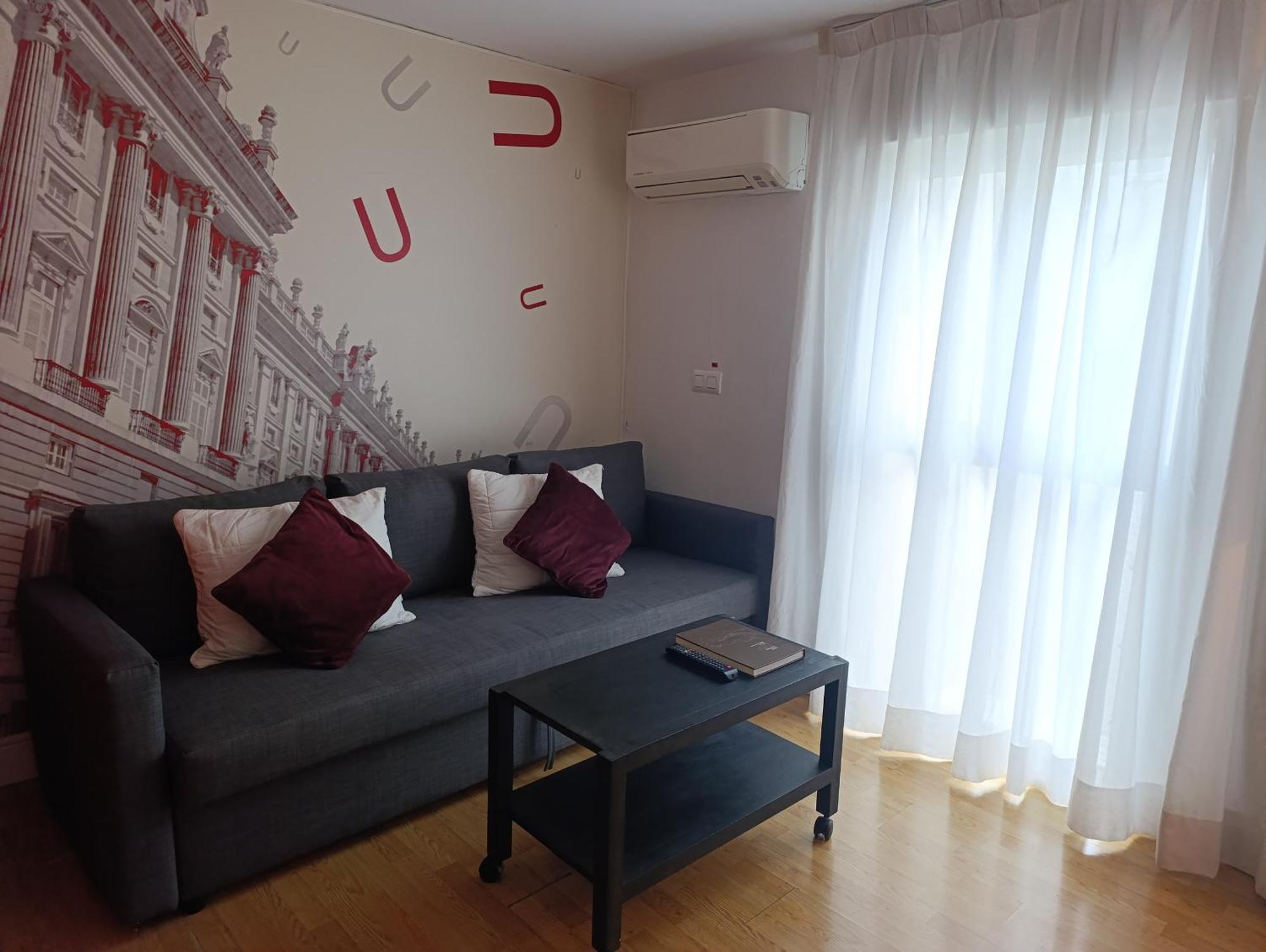 Apartamento En Huertas Madrid Eksteriør bilde